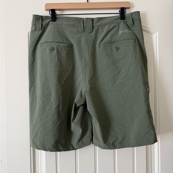Men’s Columbia PFG Terminal Tackle Shorts - Picture 4 of 5